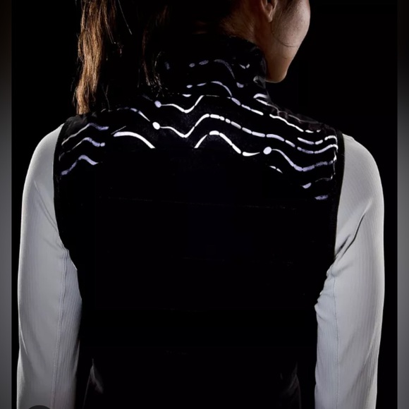 *NWT Down for it all *Reflective Vest - Picture 3 of 3